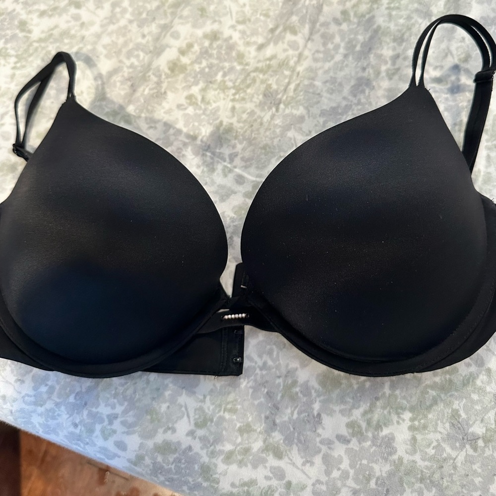 Victoria’s Secret Very Sexy Bra